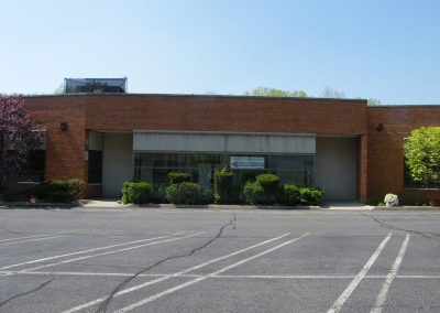 PGA-Paramus-East-Facade-5-of-11